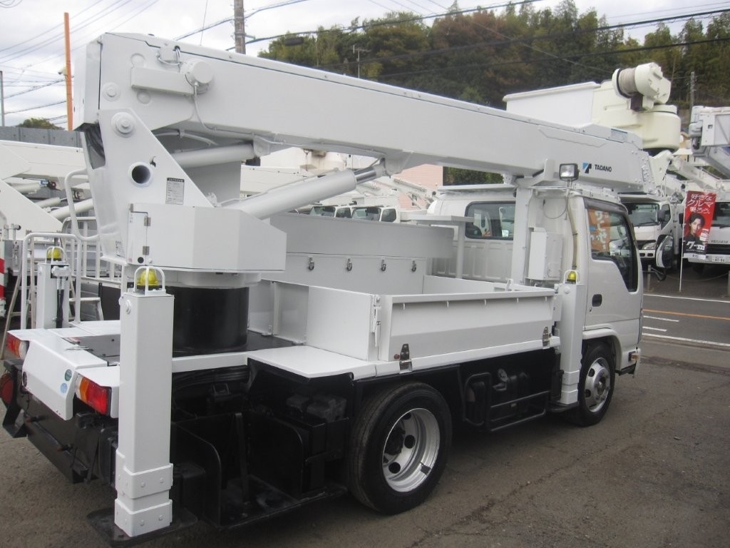 いすゞ エルフ   神奈川県の詳細画像 その4