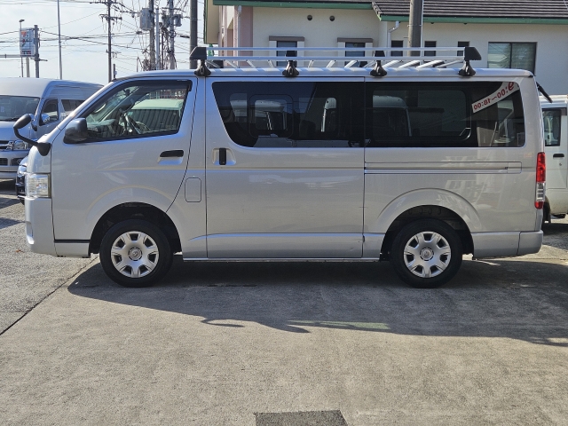 トヨタ ハイエースバン   熊本県の詳細画像 その5