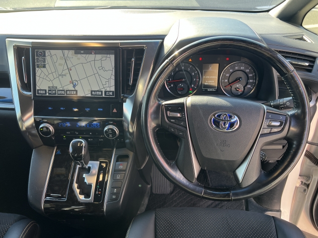 トヨタ ヴェルファイア 2.5 Z Aエディション ゴールデンアイズ  埼玉県の詳細画像 その2