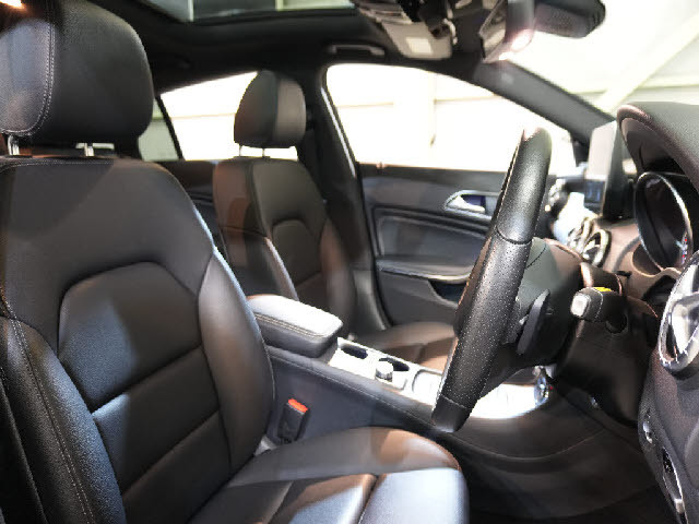 メルセデス・ベンツ CLAクラス   埼玉県の詳細画像 その4