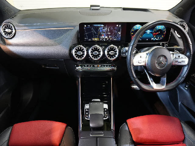 メルセデス・ベンツ Bクラス B180 AMGライン  埼玉県の詳細画像 その2