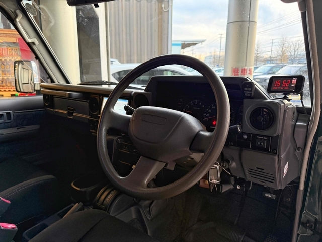 トヨタ ランドクルーザー70   宮城県の詳細画像 その5