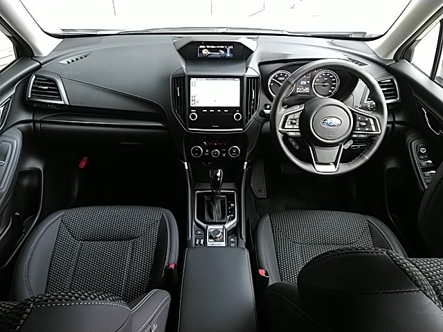 スバル フォレスター   神奈川県の詳細画像 その2