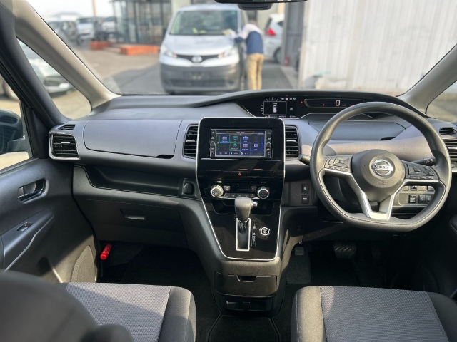 日産 セレナ 2.0 XV  福岡県の詳細画像 その2