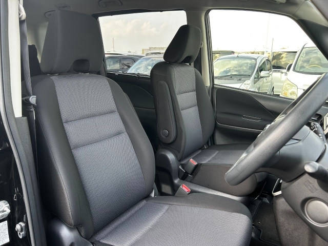 日産 セレナ 2.0 XV  福岡県の詳細画像 その4