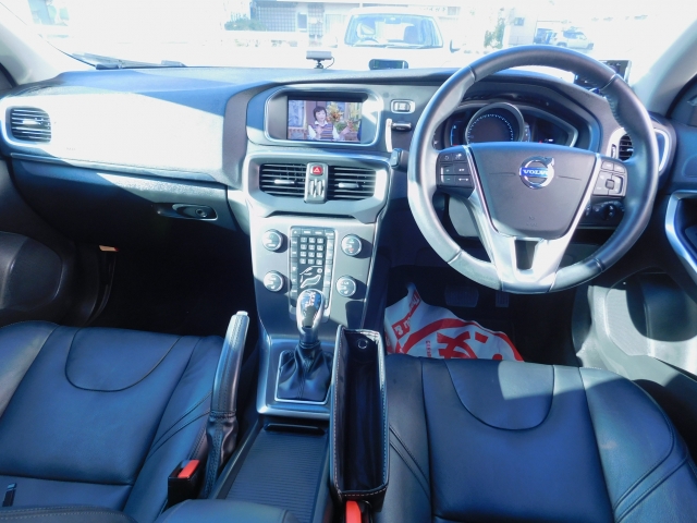 ボルボ V40 T4 SE  群馬県の詳細画像 その2