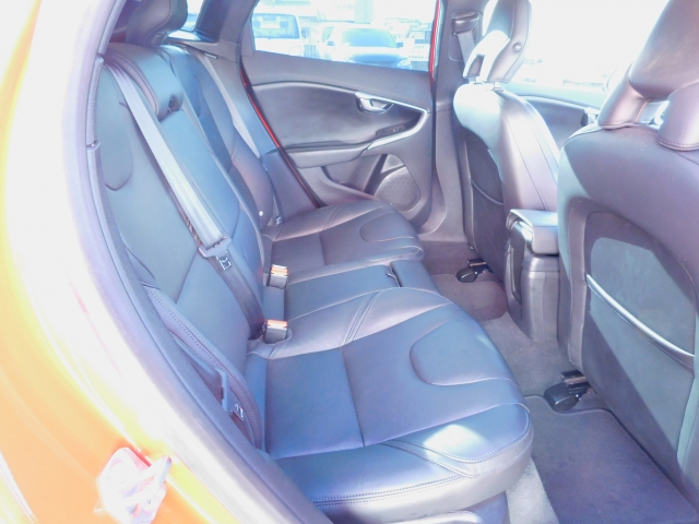 ボルボ V40 T4 SE  群馬県の詳細画像 その7