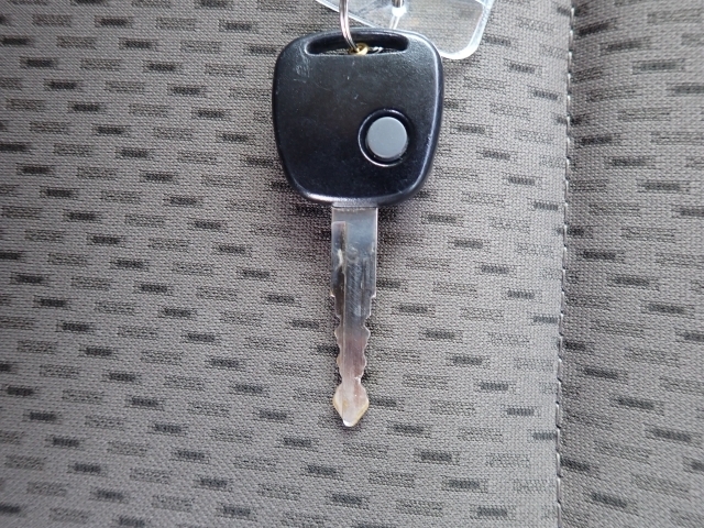 スズキ エブリイ   福岡県の詳細画像 その4