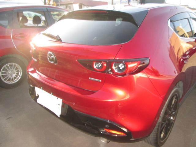 マツダ MAZDA3ファストバック   愛媛県の詳細画像 その3