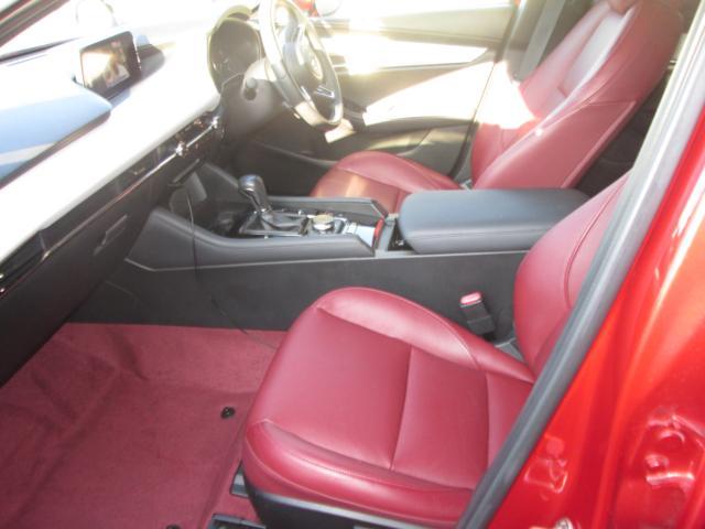 マツダ MAZDA3ファストバック   愛媛県の詳細画像 その6