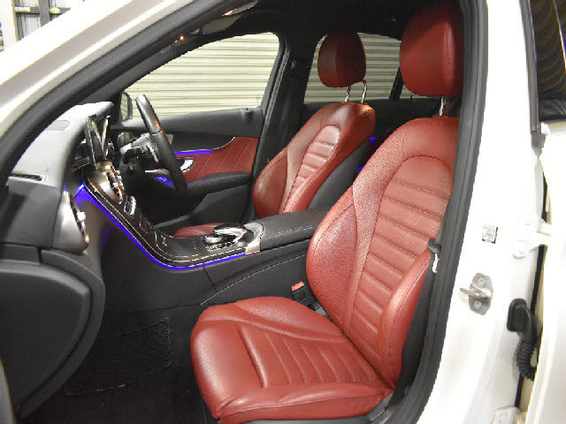 メルセデス・ベンツ Cクラス   千葉県の詳細画像 その8