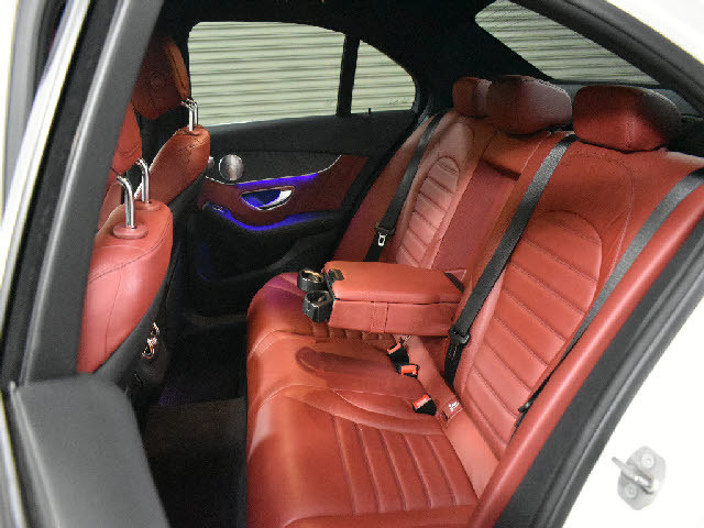 メルセデス・ベンツ Cクラス   千葉県の詳細画像 その9