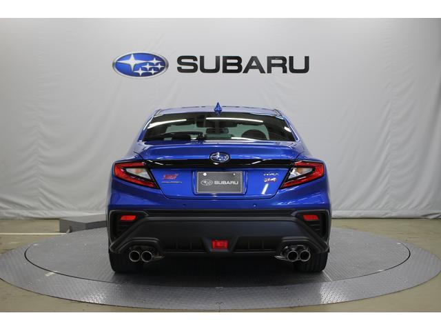 スバル WRX S4   山梨県の詳細画像 その5