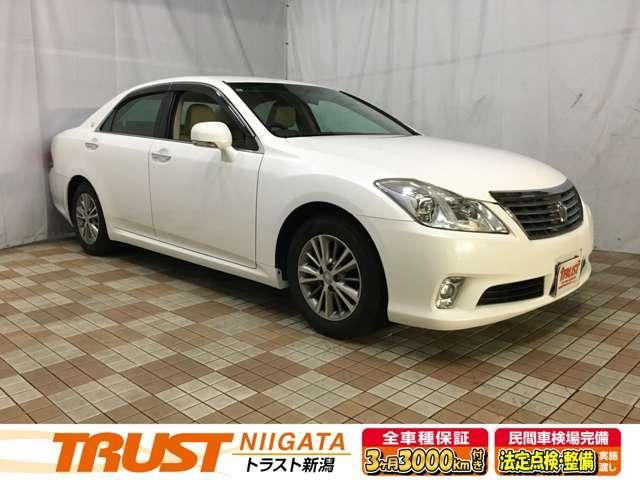 トヨタ クラウン   新潟県