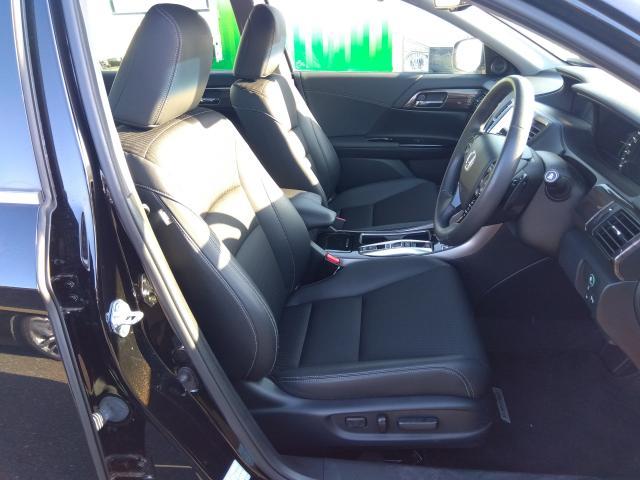 ホンダ アコードハイブリッド   埼玉県の詳細画像 その2