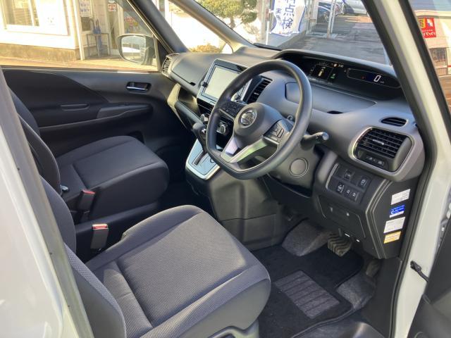 日産 セレナ   新潟県の詳細画像 その8