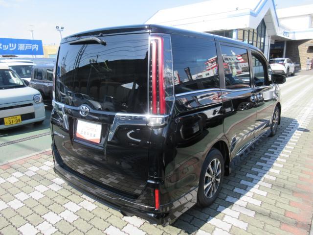 トヨタ エスクァイア 2.0 Gi プレミアムパッケージ  愛媛県の詳細画像 その5