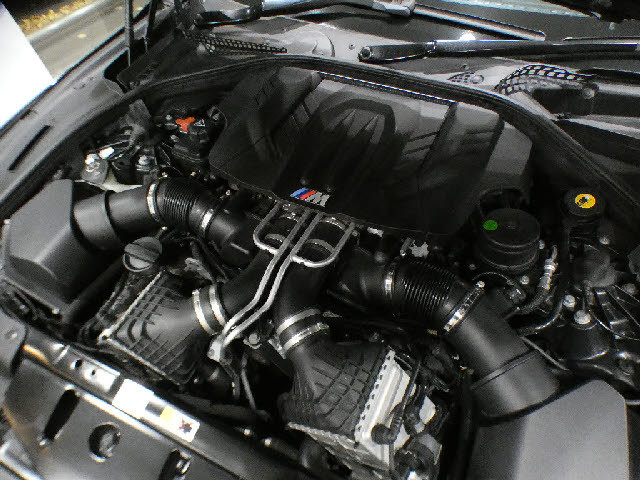 BMW M6 グランクーペ   神奈川県の詳細画像 その7