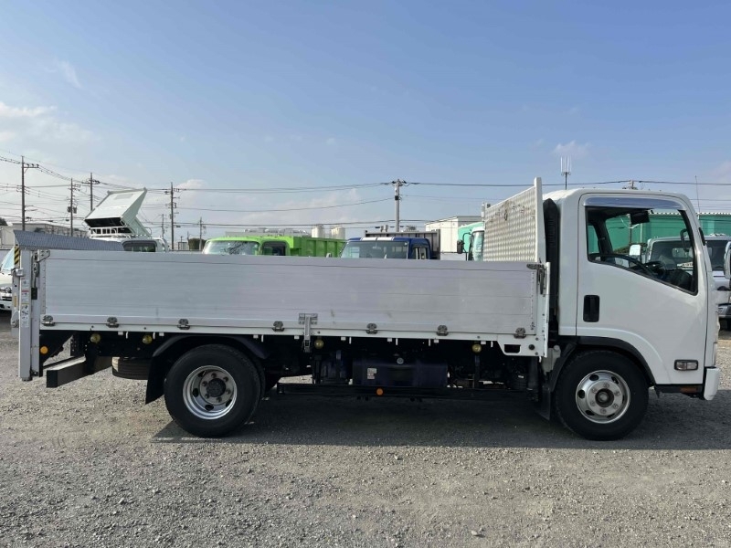 いすゞ エルフ   神奈川県の詳細画像 その3