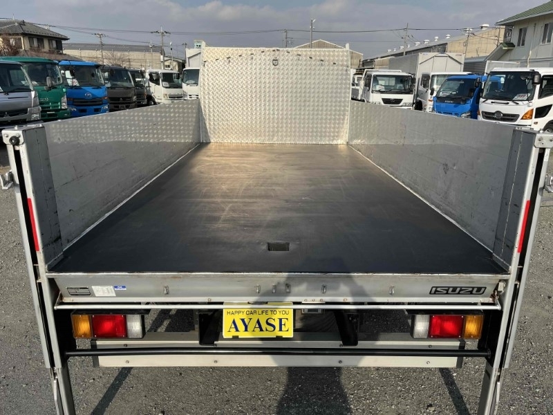 いすゞ エルフ   神奈川県の詳細画像 その7