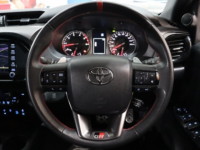 トヨタ ハイラックス   埼玉県の詳細画像 その3