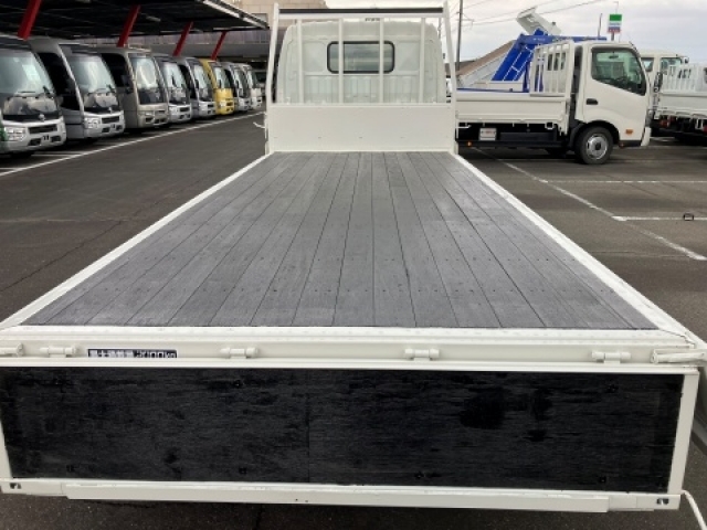 日野自動車 デュトロ   愛知県の詳細画像 その8