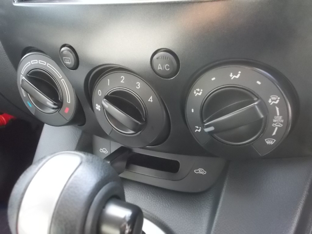 マツダ デミオ 1.3 13C  長野県の詳細画像 その9