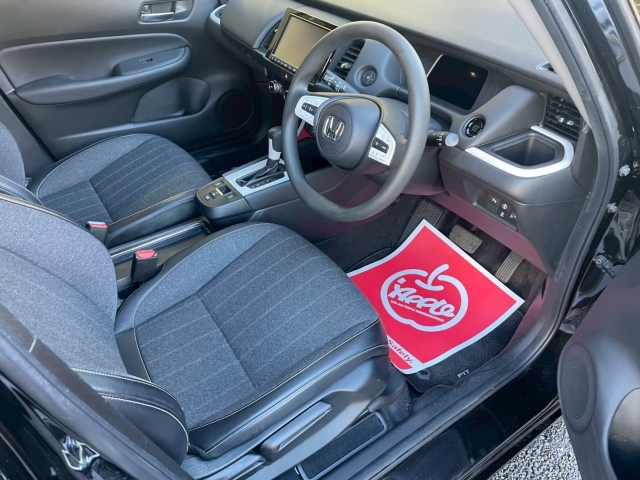 ホンダ フィット 1.3 ホーム  埼玉県の詳細画像 その5