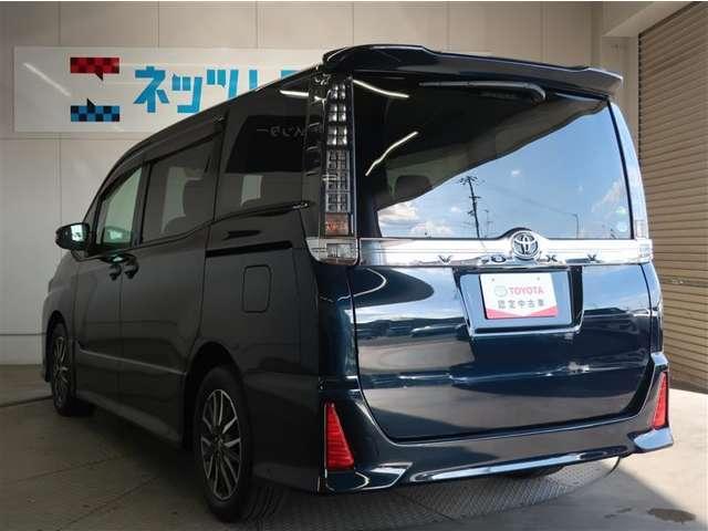 トヨタ ヴォクシー 2.0 ZS  愛媛県の詳細画像 その3