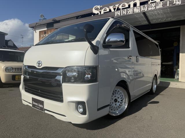 トヨタ レジアスエース   愛媛県