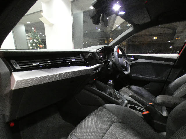 アウディ&nbsp;A1&nbsp;&nbsp;&nbsp;神奈川県の詳細画像&nbsp;その3