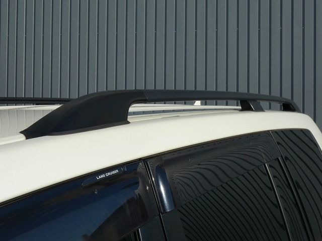 トヨタ ランドクルーザー200   愛知県の詳細画像 その8