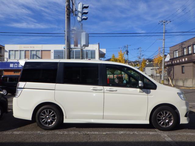 ホンダ ステップワゴン   新潟県の詳細画像 その5