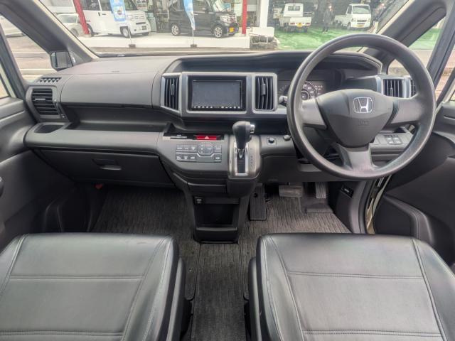 ホンダ ステップワゴン 2.0 L  愛媛県の詳細画像 その2