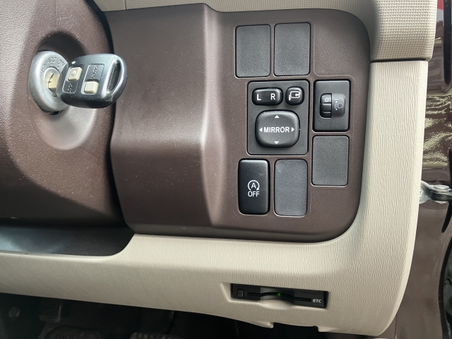 トヨタ パッソ   埼玉県の詳細画像 その8