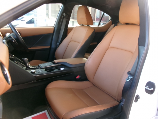 レクサス IS   埼玉県の詳細画像 その7