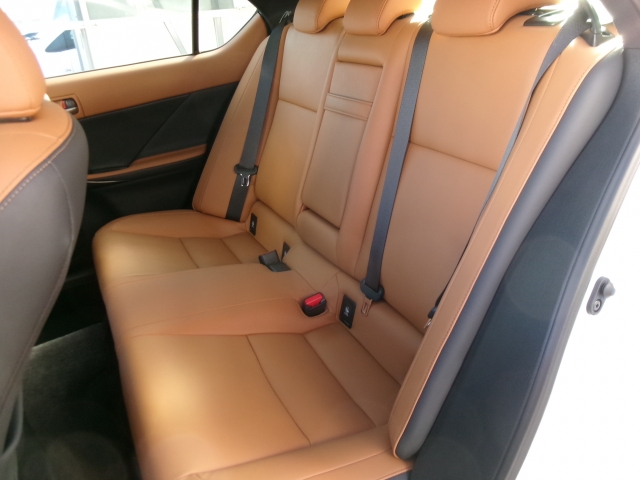 レクサス IS   埼玉県の詳細画像 その8