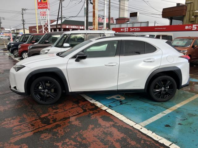 レクサス UX 250h アーバン エレガンス  新潟県の詳細画像 その4