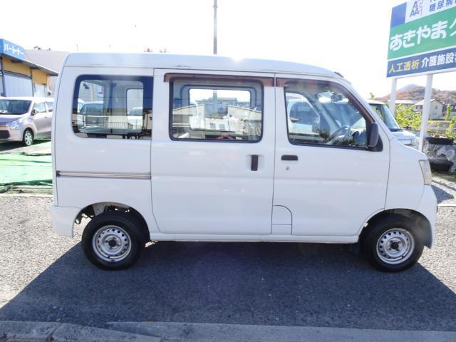 ダイハツ ハイゼットカーゴ   香川県の詳細画像 その4