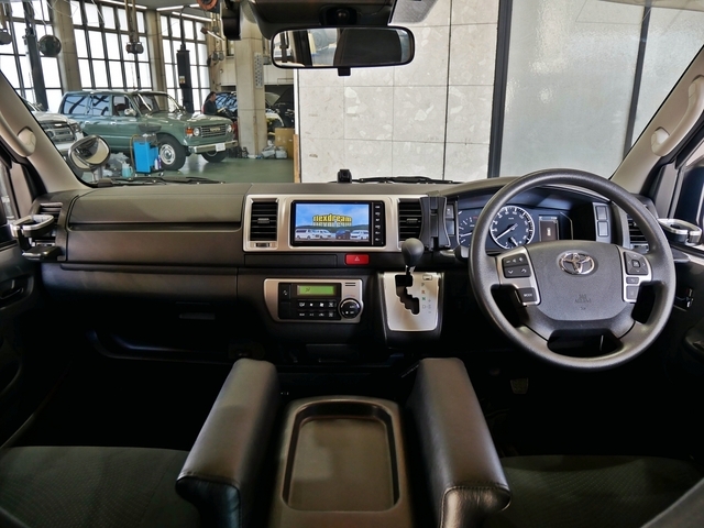 トヨタ ハイエースバン   宮城県の詳細画像 その5