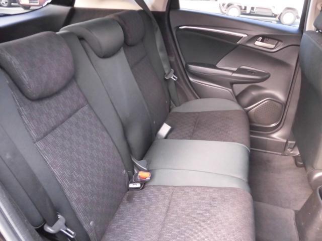 ホンダ フィット 1.3 13G Fパッケージ  愛媛県の詳細画像 その8