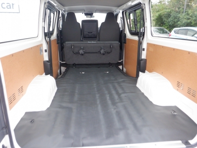 トヨタ ハイエースバン 2.0 DX ロング  福岡県の詳細画像 その5