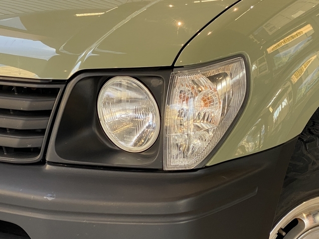 トヨタ ランドクルーザープラド   東京都の詳細画像 その5