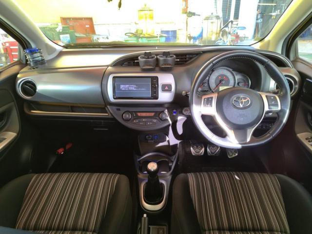 トヨタ&nbsp;ヴィッツ&nbsp;1.5 RS&nbsp;&nbsp;千葉県の詳細画像&nbsp;その3