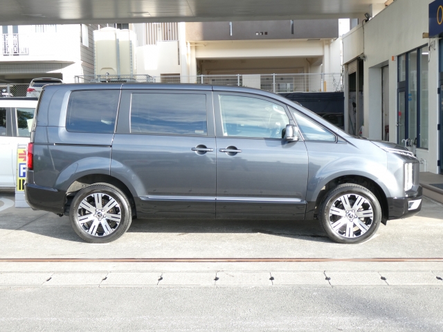 三菱&nbsp;デリカD：5&nbsp;&nbsp;&nbsp;沖縄県の詳細画像&nbsp;その8