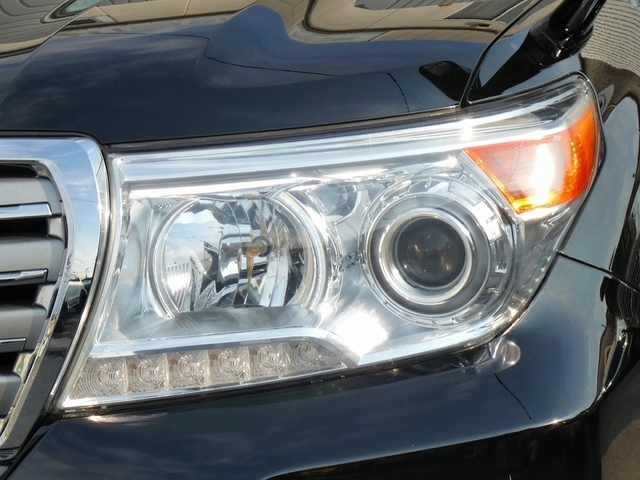 トヨタ ランドクルーザー200   愛知県の詳細画像 その6