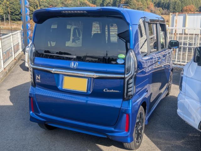 ホンダ N-BOX   愛媛県の詳細画像 その3