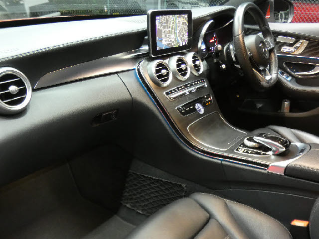 メルセデス・ベンツ&nbsp;Cクラス&nbsp;C250 スポーツ&nbsp;&nbsp;千葉県の詳細画像&nbsp;その2