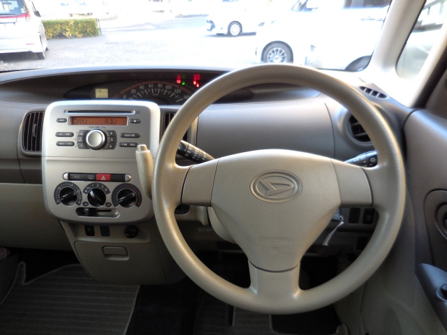 ダイハツ&nbsp;タント&nbsp;660 L&nbsp;&nbsp;東京都の詳細画像&nbsp;その3