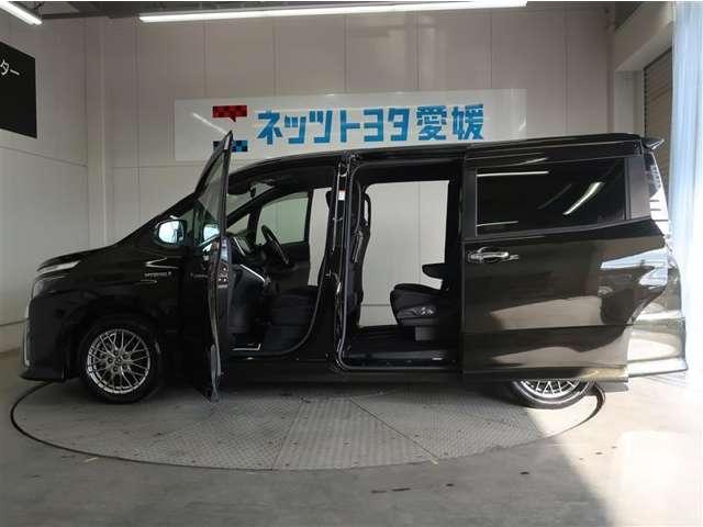 トヨタ&nbsp;ヴォクシー&nbsp;&nbsp;&nbsp;愛媛県の詳細画像&nbsp;その9